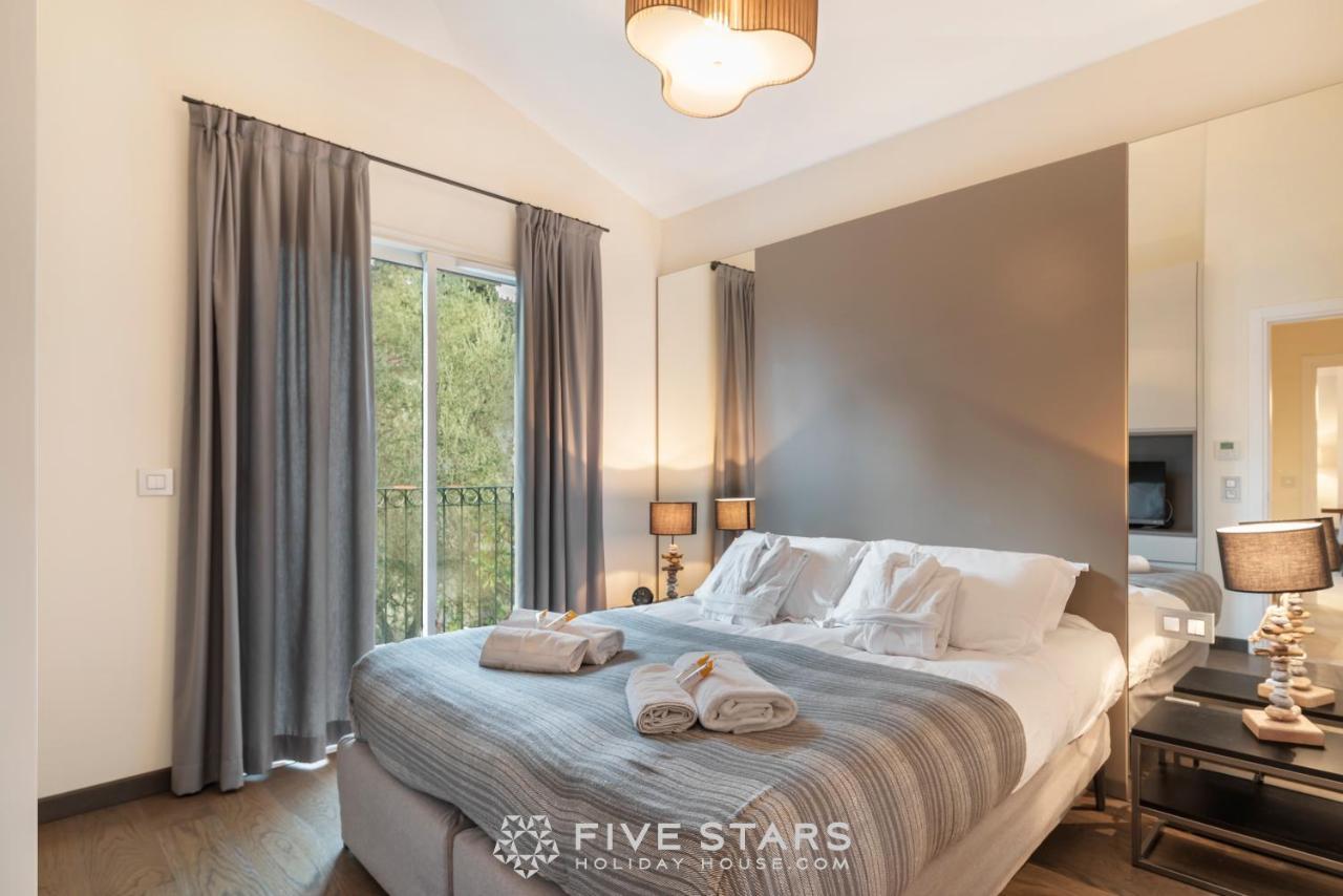 Villa Artemys - Five Stars Holiday House แซงต์-ฌอง-กัป-เฟราต์ ภายนอก รูปภาพ