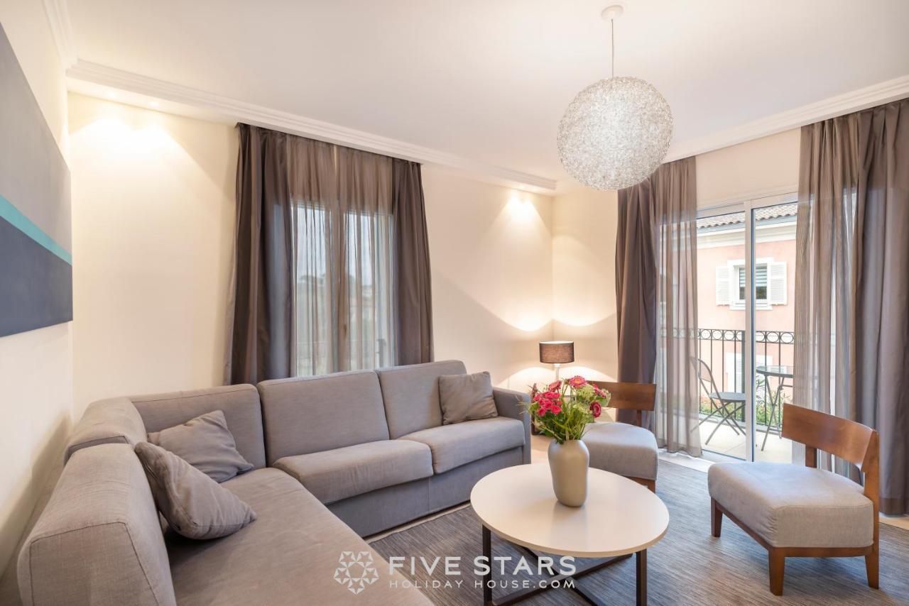 Villa Artemys - Five Stars Holiday House แซงต์-ฌอง-กัป-เฟราต์ ภายนอก รูปภาพ