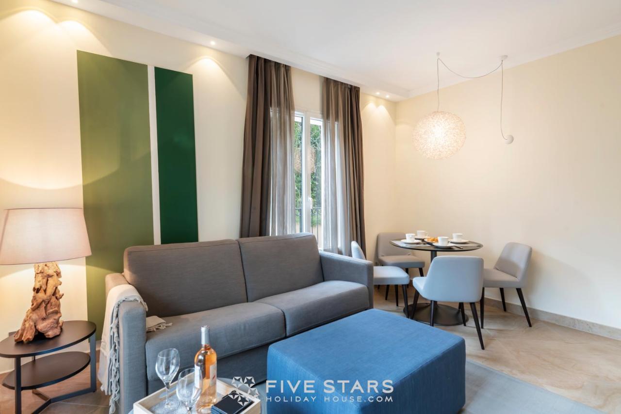 Villa Artemys - Five Stars Holiday House แซงต์-ฌอง-กัป-เฟราต์ ภายนอก รูปภาพ