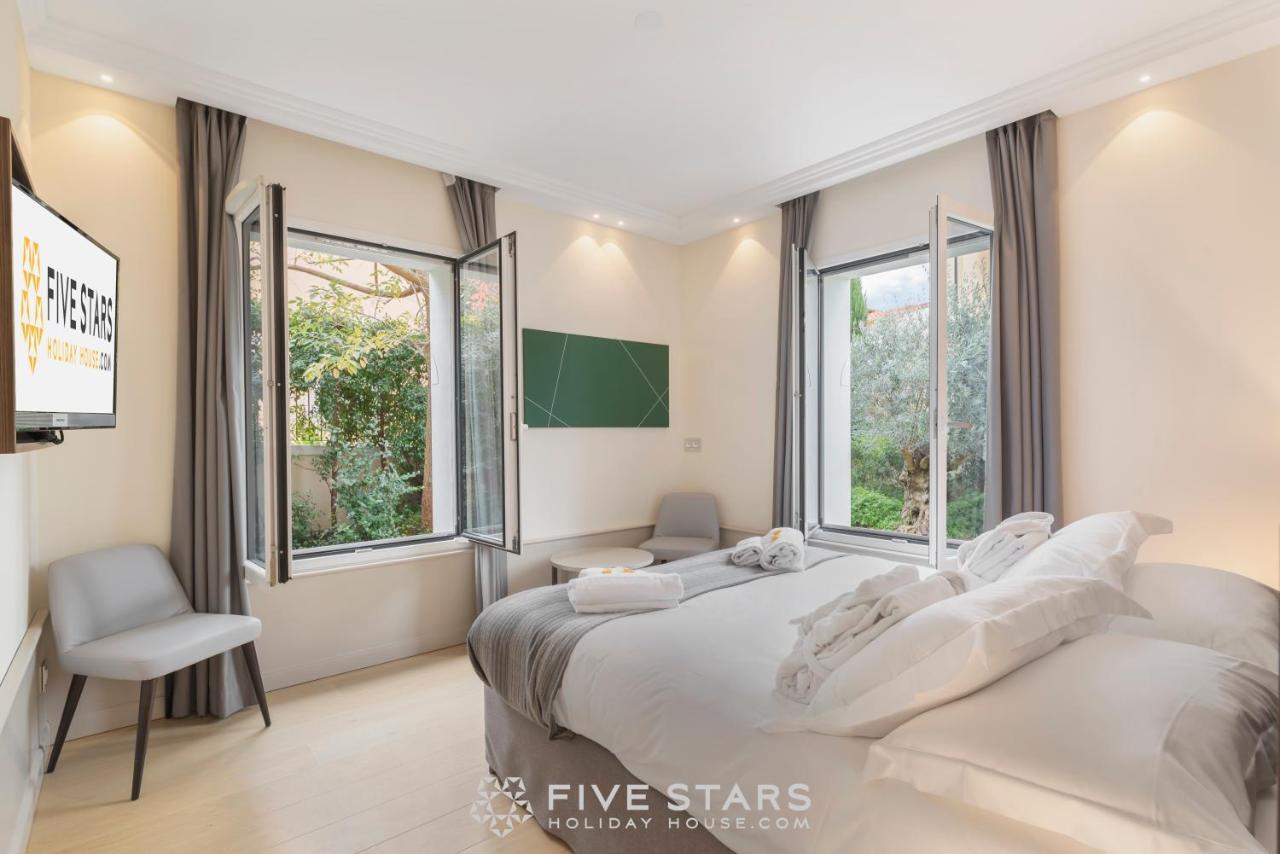 Villa Artemys - Five Stars Holiday House แซงต์-ฌอง-กัป-เฟราต์ ภายนอก รูปภาพ