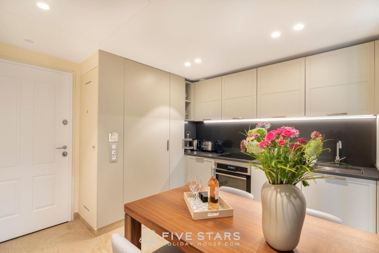 Villa Artemys - Five Stars Holiday House แซงต์-ฌอง-กัป-เฟราต์ ภายนอก รูปภาพ